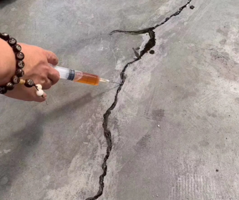 招远混凝土裂缝修补技术详解​